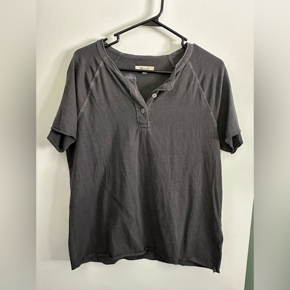 Madewell. Short Sleeve Henley with Raw Edge.